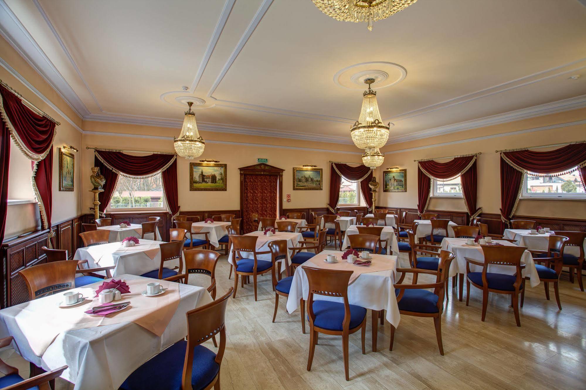 טרנובסקי גאורי Hotel Na Podzamczu מראה חיצוני תמונה